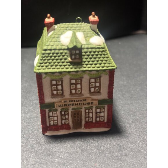 Department 56 Fezziwig’s Warehouse Lit Ornament From Dickens Village Set VTG 80s - Picture 7 of 10